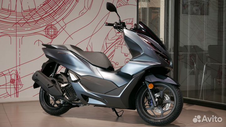 Скутер Honda PCX125
