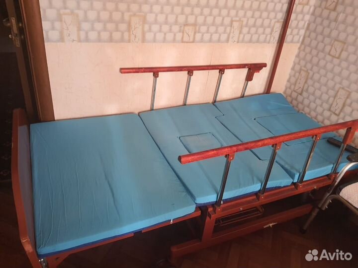 Кровать для лежачих больных с электроприводом