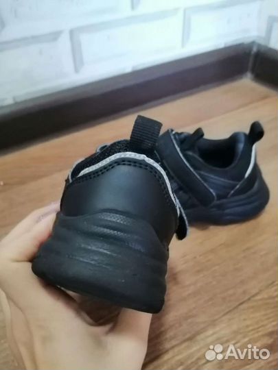 Кроссовки для мальчика 25 размер