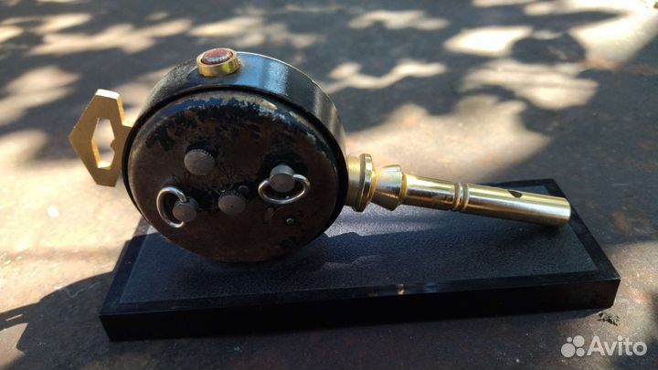 Часы будильник СССР