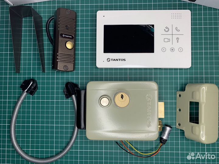 Видеодомофон комплект Tantos Lilu Lux