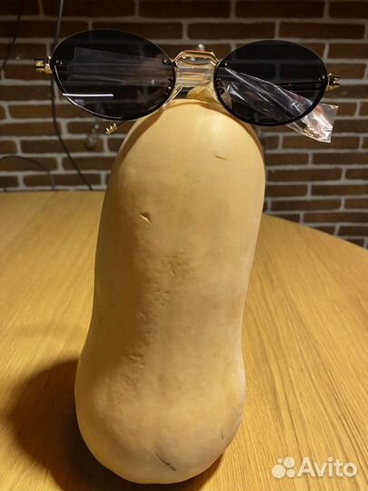 Солнцезащитные очки