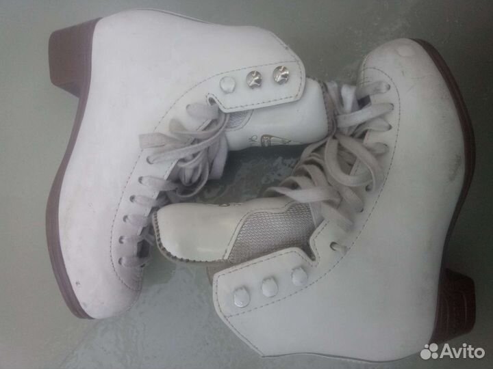 Ботинки для фигурного катания (ролики, лёд)