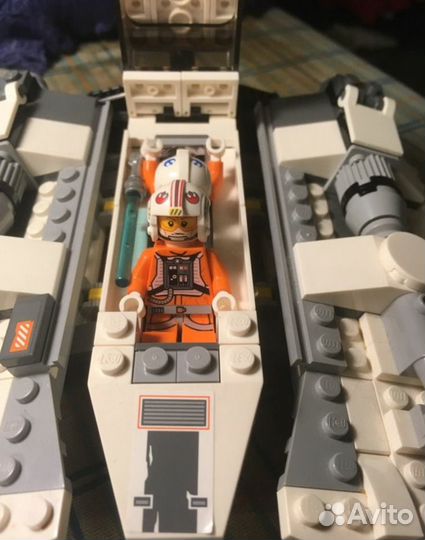 Lego Star Wars Snowspeeder 75049