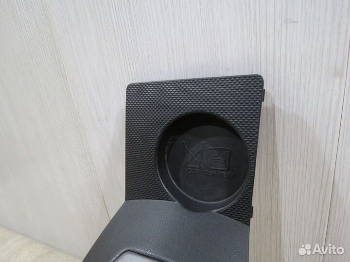 Накладка центральной консоли Kia Rio 3