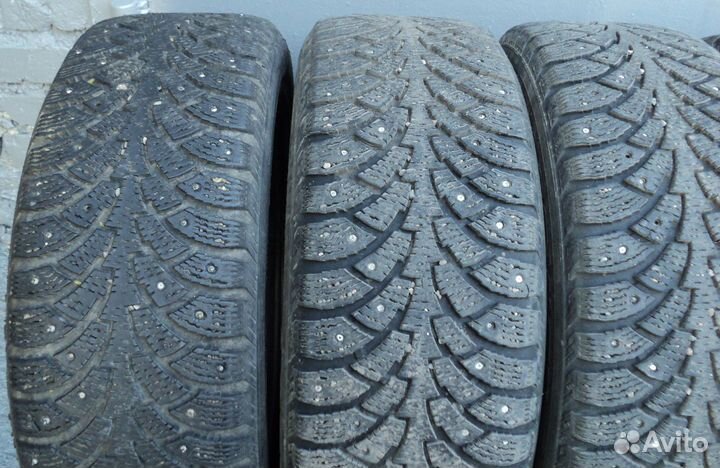 Nokian Tyres Hakkapeliitta 4 205/55 R16 94T