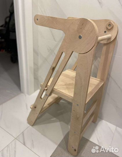 Стул (башня помощника)