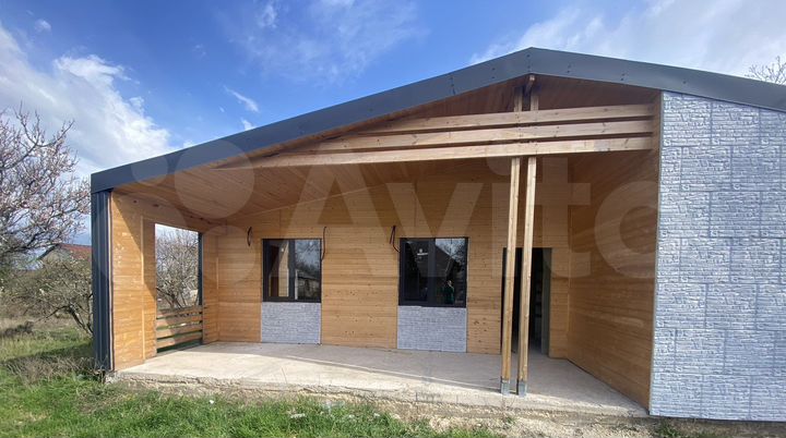 Дом 113 м² на участке 6 сот.