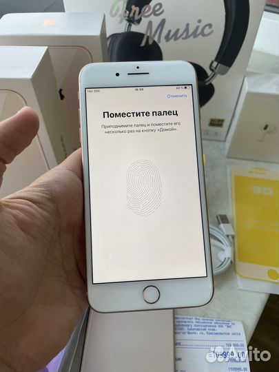 iPhone 8 Plus, 128 ГБ