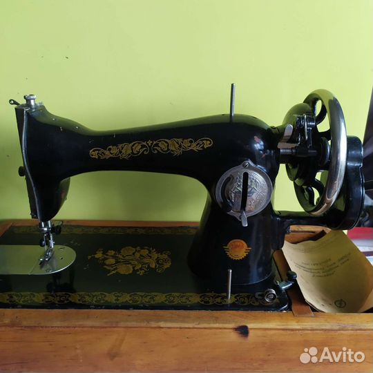 Швейная машина Пмз