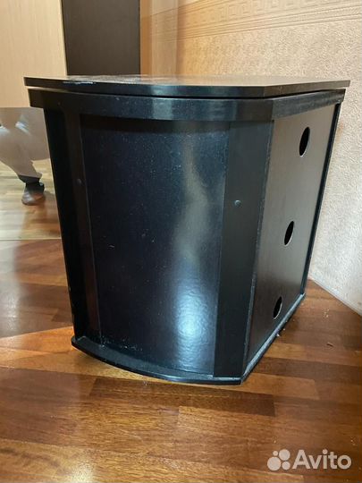 Тумба под телевизор