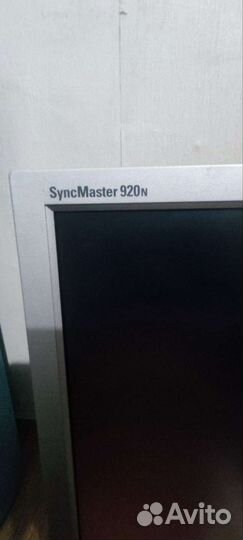 Монитор Samsung SyncMaster 920n