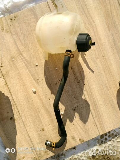 Расширительный бачек рено дастер