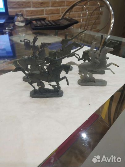 Солдатики СССР и России