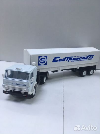 Модели 1:43 камаз