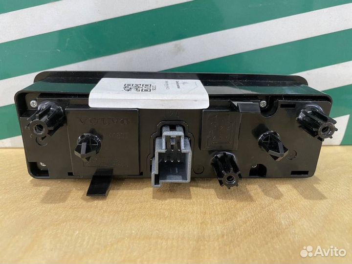 Блок кнопок Volvo FH5 23562125