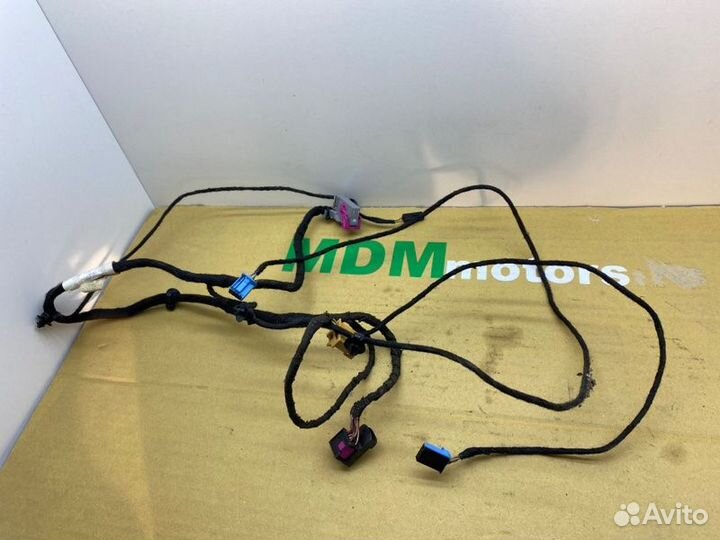 Проводка двери передняя Volkswagen Passat B6