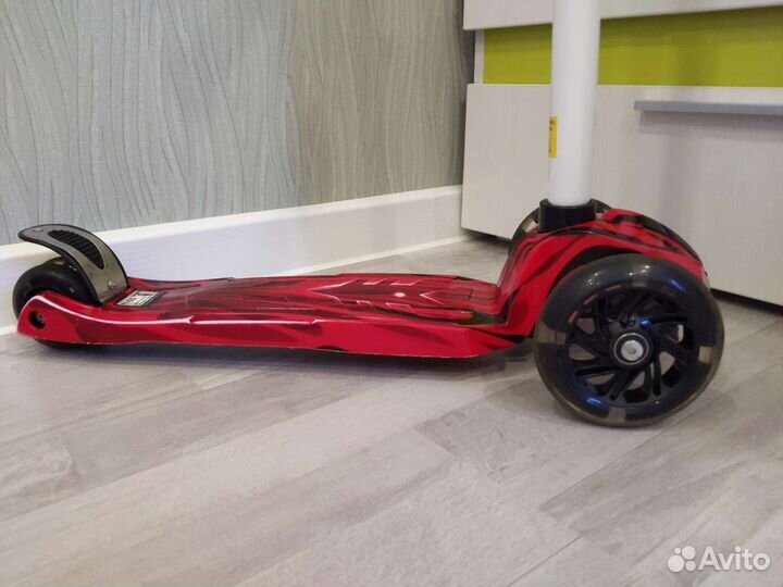 Самокат Reaction