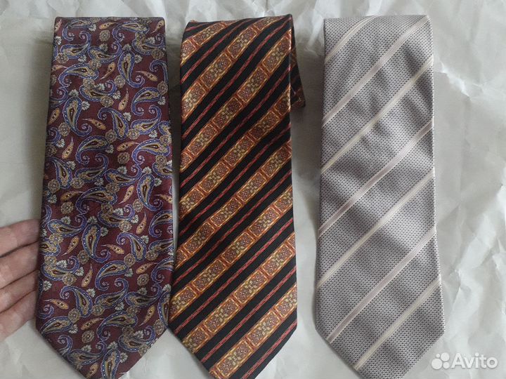 Галстук мужской шелковый