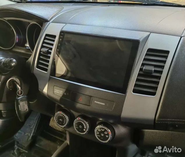 Андроид магнитолы для Mitsubishi Outlander 2 XL