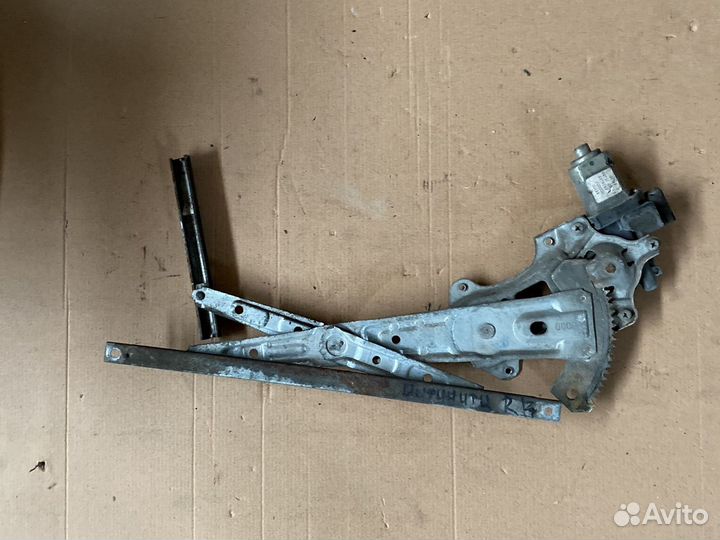 Infiniti fx 35 задний правый стеклоподъёмник