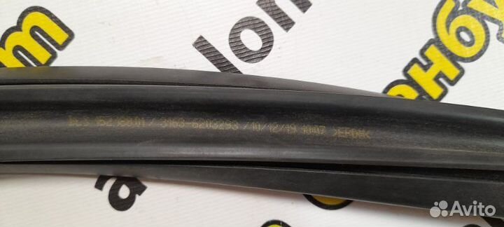 Уплотнитель стекла двери задний левый УАЗ Патриот