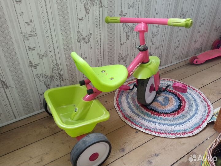 Детский трехколесный велосипед