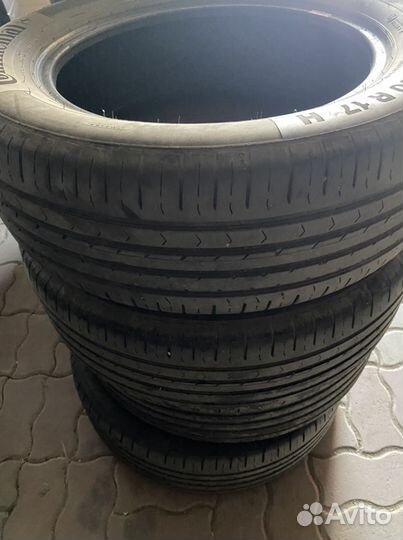 Continental ContiPremiumContact 215/60 R17
