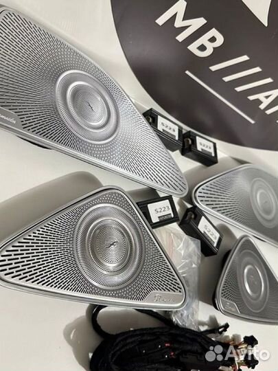 Накладки burmester 4D с подсветкой на S-W223