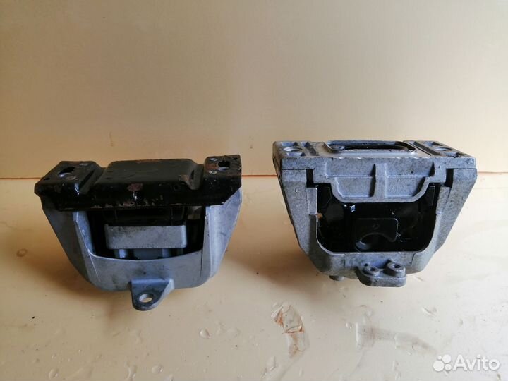 Опора двигателя golf 4