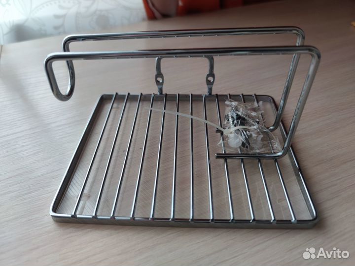 Держатель для туал. бумаги новый с креплениями