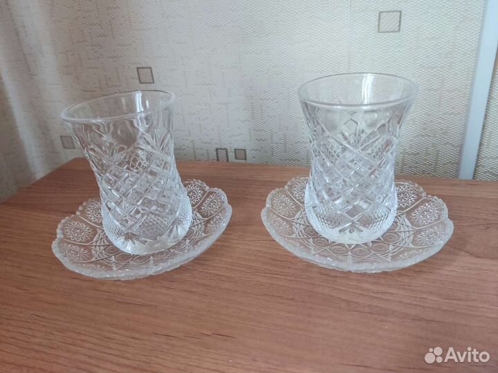 Турецкие чашки армуды с блюдцами