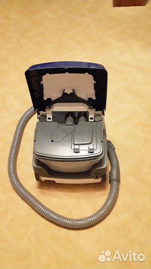 Моющий пылесос Zelmer aquawelt 1600 w