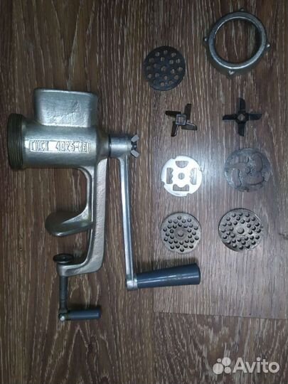 Мясорубка ручная СССР, чугун, гост 4025-83