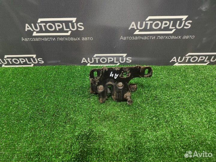 Замок капота Audi A4 B5 AGA 1998