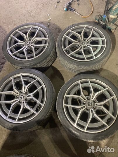 Оригинальные диски на mercedes amg r19