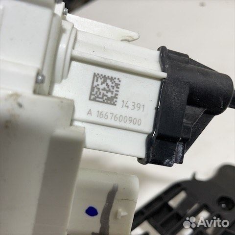 Замок с доводчиком задний левый Мерседес 166 x166