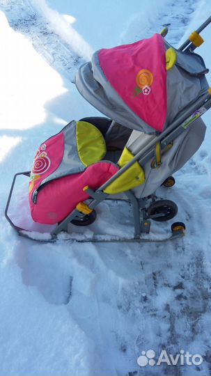 Детские зимние санки на колесиках