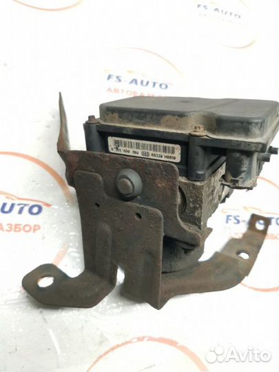 Блок ABS Hyundai Getz 1.4 G4EE 2006