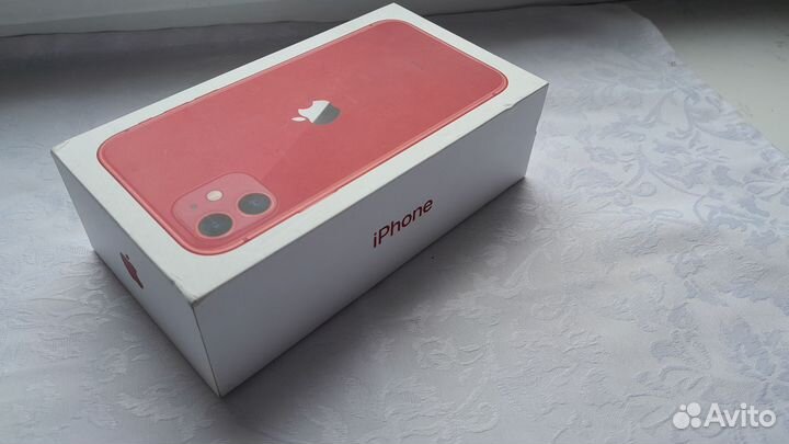 Коробка от телефона iPhone 11 и,iPhone 8