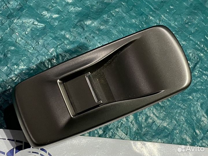 Кнопка стеклоподъемника Jaguar XF X250