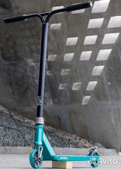 Трюковой самокат парк/стрит. Новый