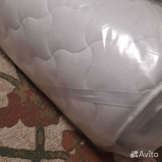 Топпер/матрас на диван и кровать 200 см на 140 см