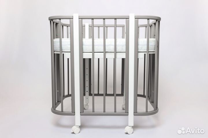 Кроватка для новорожденных