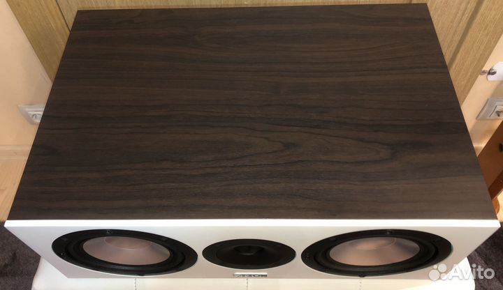 Акустика центрального канала Canton GLE 456