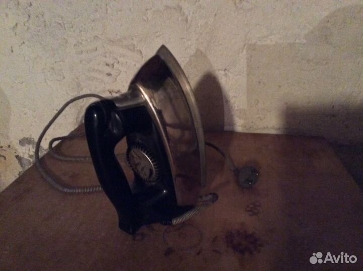 Утюг уфимского производства