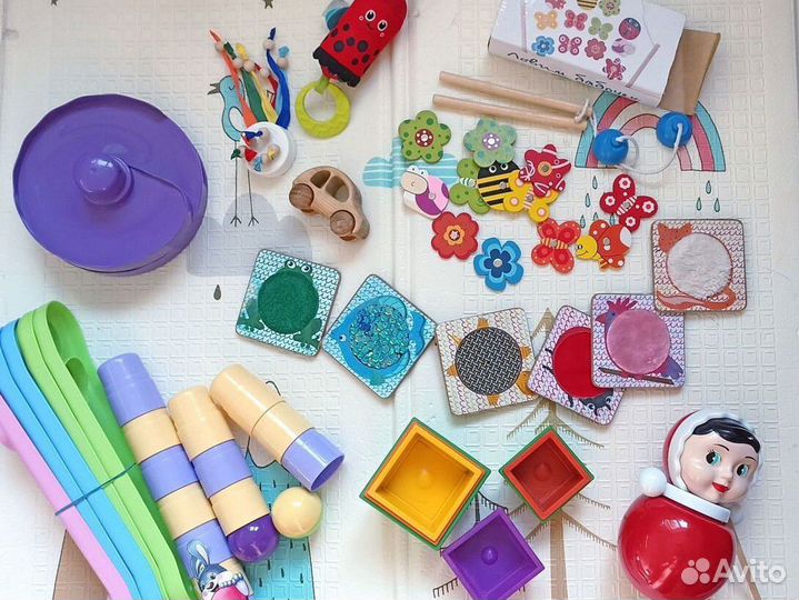 Развивающие игрушки от года