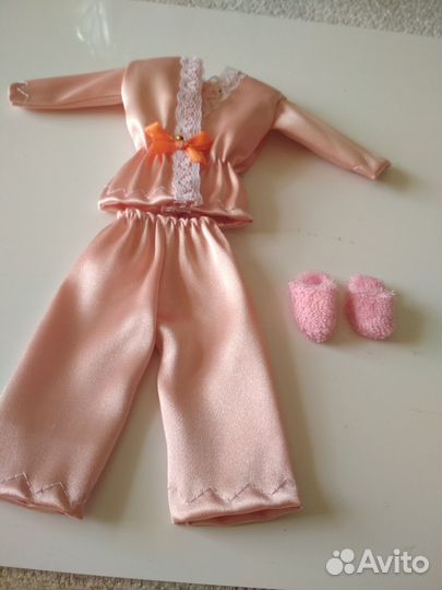 Одежда для кукол Барби