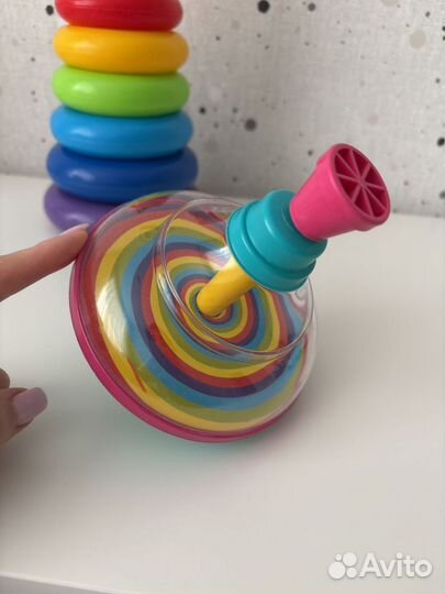 Развивающие игрушки для малышей