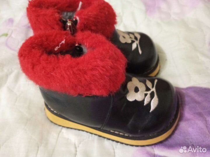 Ботинки детские демисезонные новые